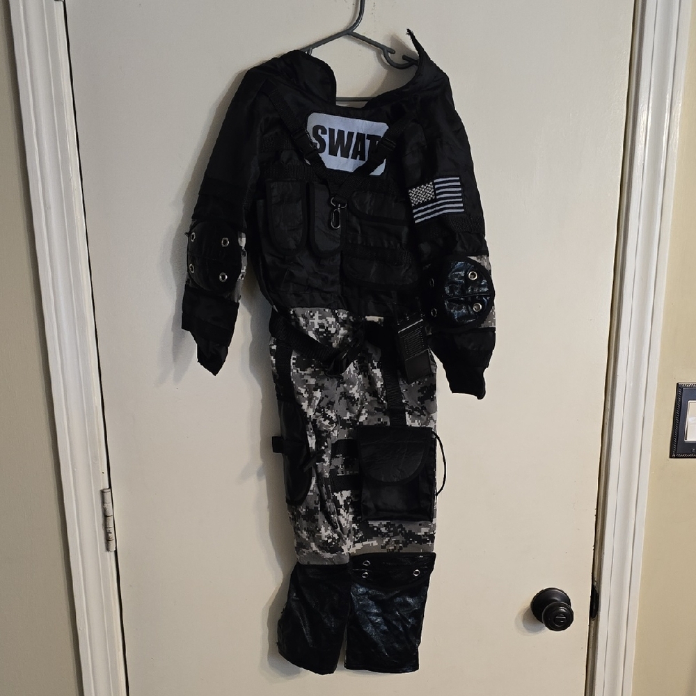 Teetot Tactical SWAT Kids Costume - Black and Gray 5-6